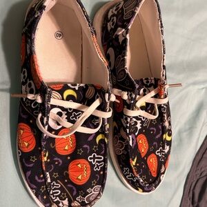 Halloween Themed Shoes women’s size 8.5